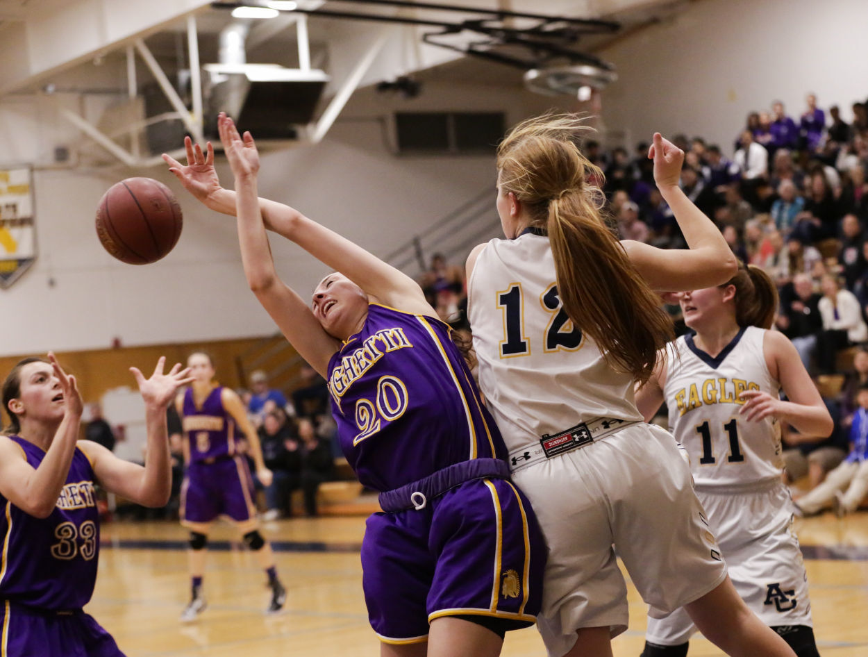 GALLERY: Righetti beats Arroyo Grande 54-46